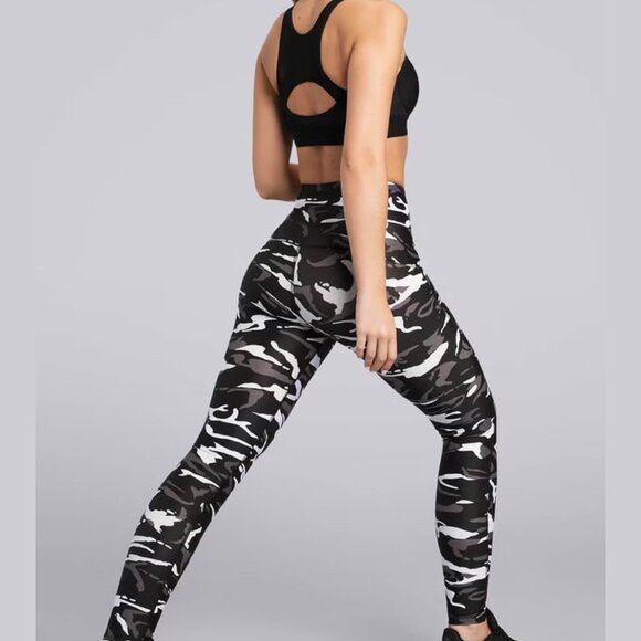Human Performance Engineering HPE High Waist Leggings (White Camo) - Size XS - Picture 12 of 12